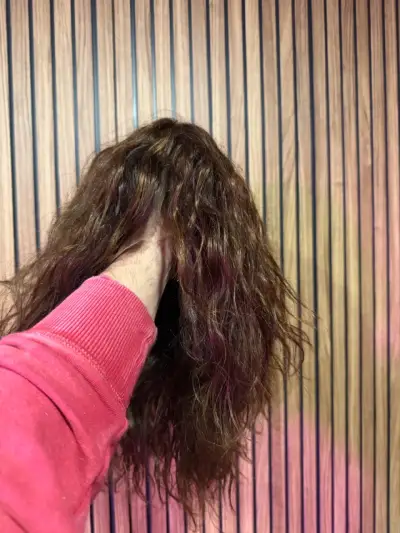 Peluca cabello humano ondulada con lase frontal - miniatura 3