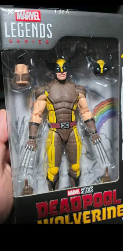 Wolverine brown suit Marvel Legends - miniatura 1