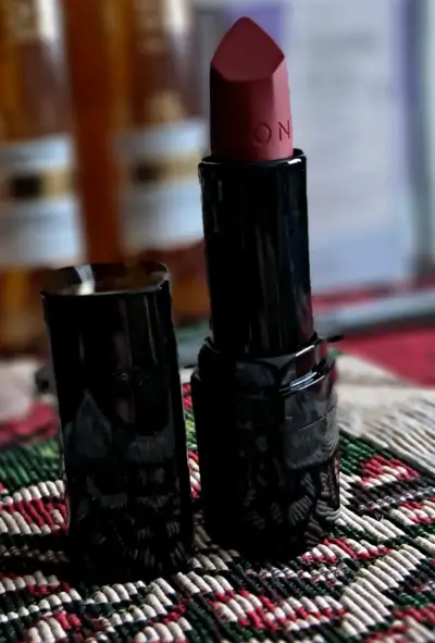 Set de cuidado capilar y labial Avon y Natura - miniatura 2