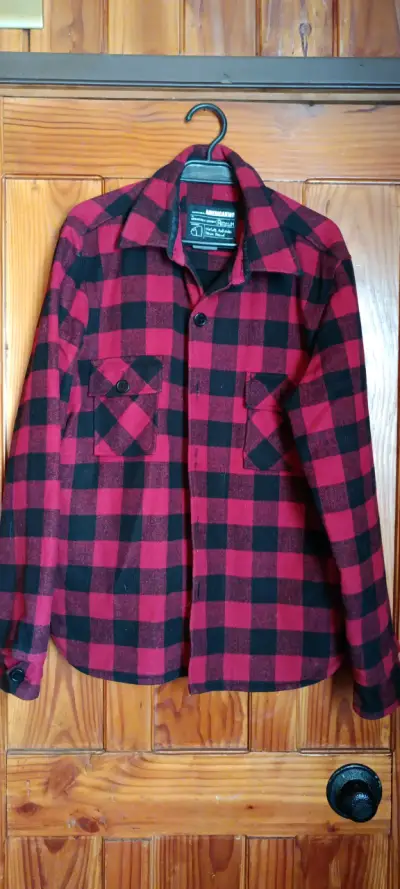 Camisa de franela a cuadros roja y negra Americano - miniatura 1
