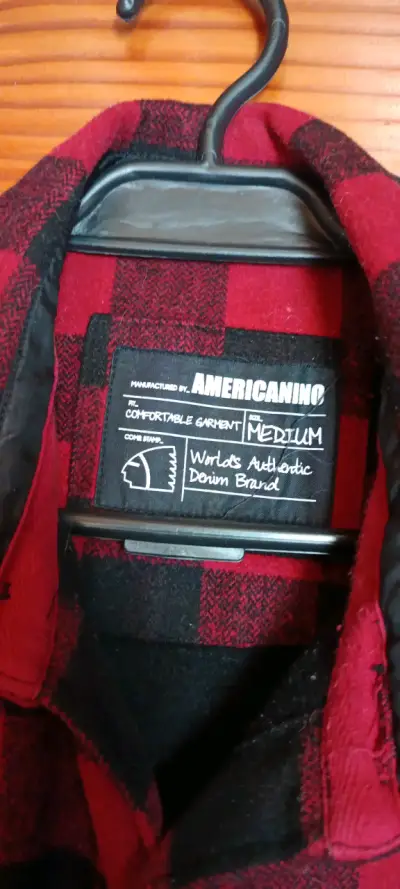 Camisa de franela a cuadros roja y negra Americano - miniatura 2
