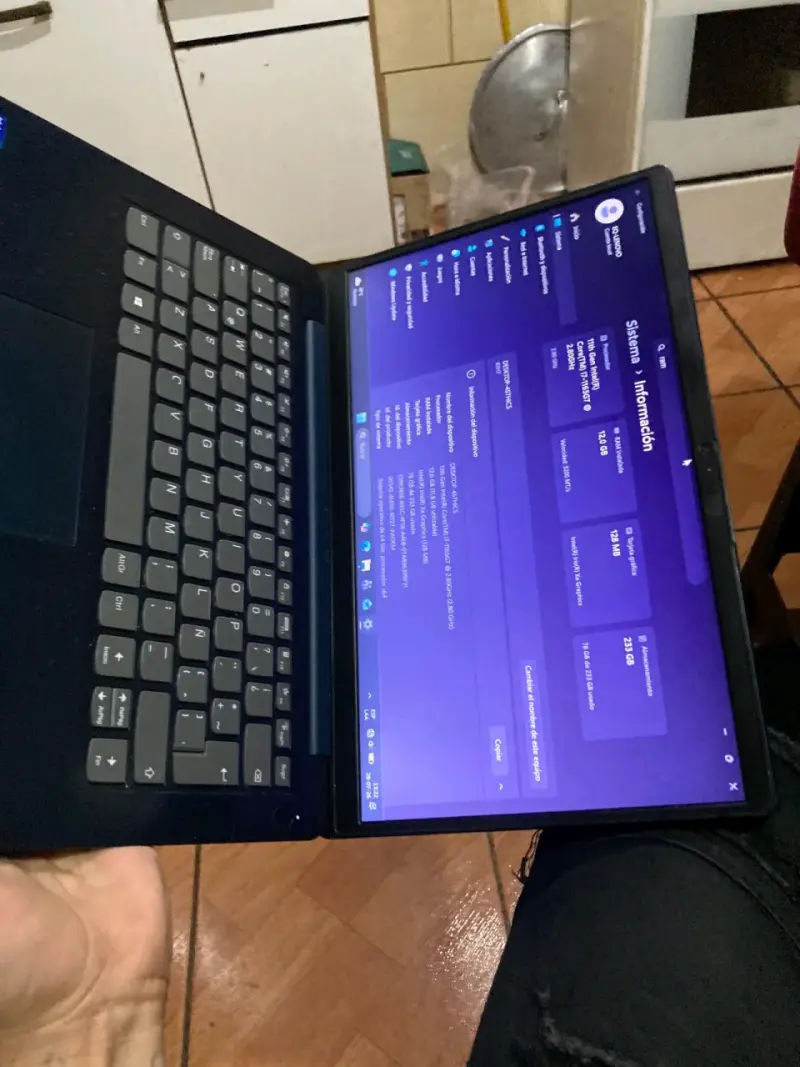 Laptop Intel Core i7 11va Gen 12GB RAM - 5