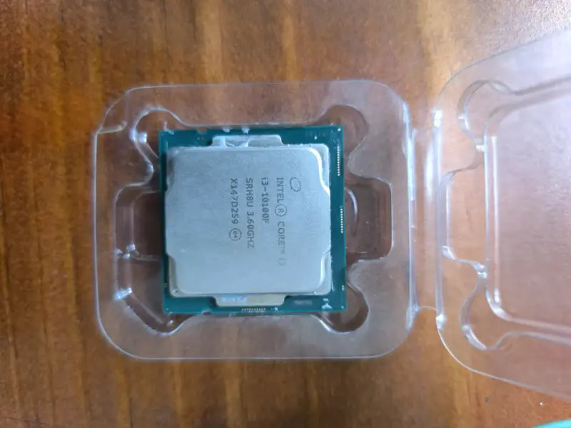 Procesador Intel Core i3-10100F 3.6GHz con ventilador - 3
