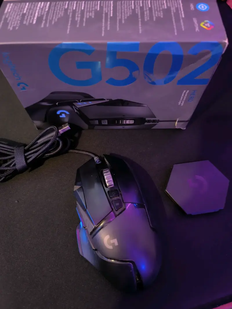 Mouse gamer Logitech G502 con cable - 4