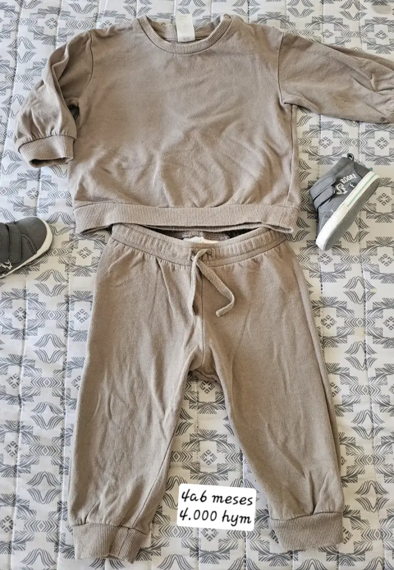 Conjunto de ropa para bebé 4 a 6 meses H&M - 1