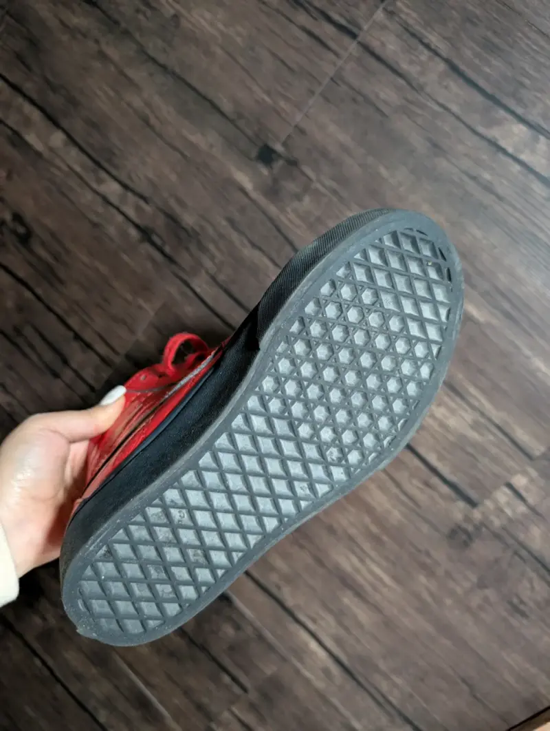 Zapatillas rojas de cuero con diseño Bowie - 2