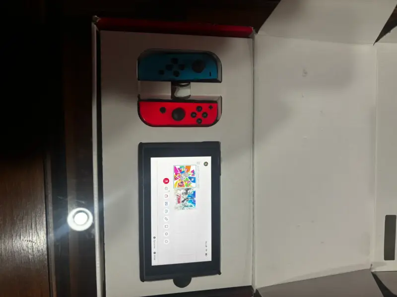 Nintendo Switch V2- Con Caja y Accesorios Original - 2
