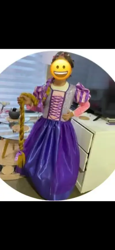 Disfraz de princesa infantil morado con trenza - miniatura 1