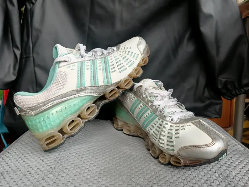Zapatillas deportivas Adidas mujer talla 6 - 5