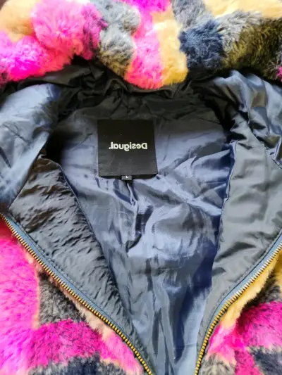 Abrigo sin mangas Desigual Original Talla L - miniatura 2