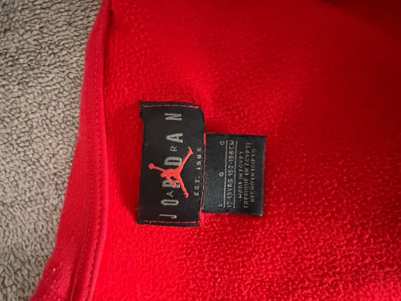 Polerón con capucha rojo Jordan para hombre - 2