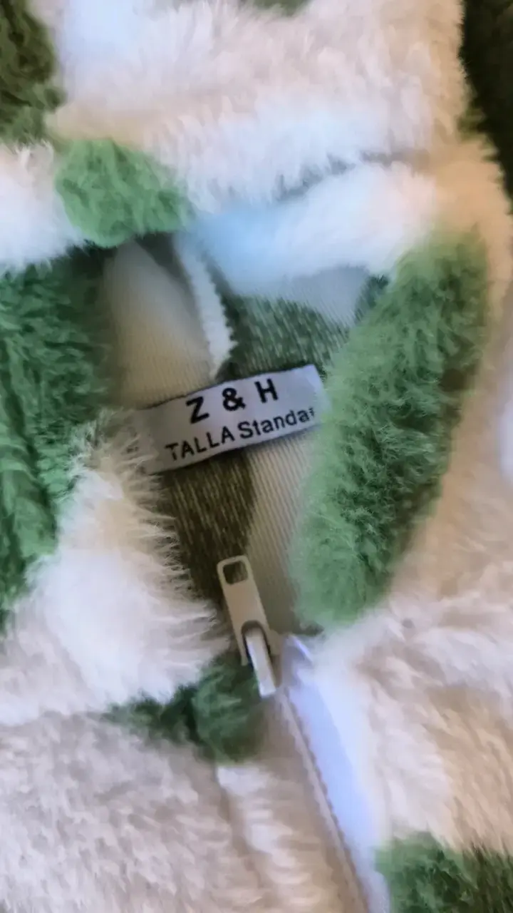 Chaqueta de felpa con corazones verdes - 2