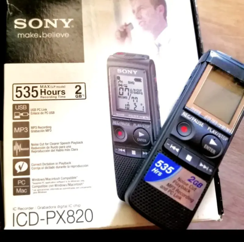 Grabadora de Voz Digital Sony ICD-PX820 2GB - 1