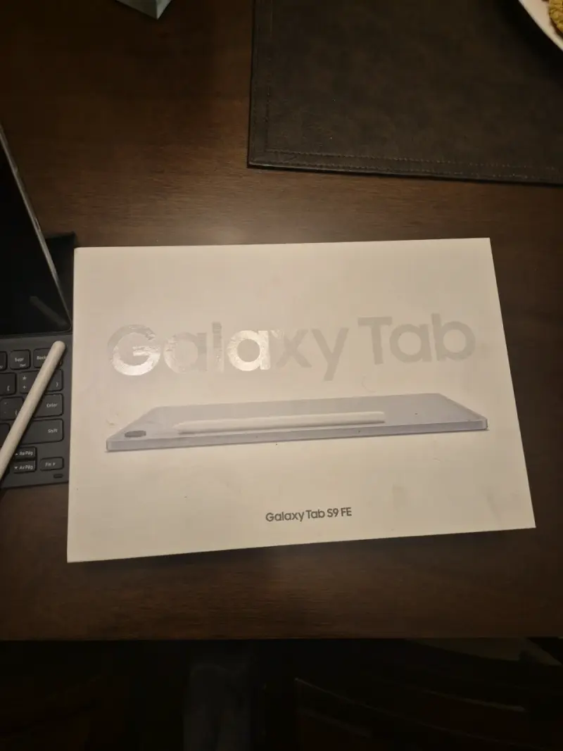 Tablet Samsung Galaxy Tab S9 FE - 1