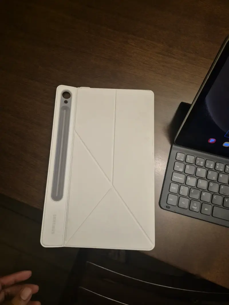 Tablet Samsung Galaxy Tab S9 FE - 4