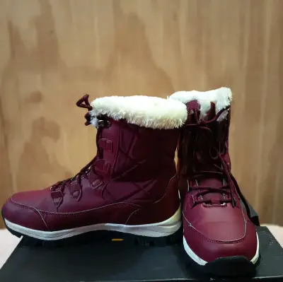Botas de invierno para mujer color burdeos con forro de lana - miniatura 1