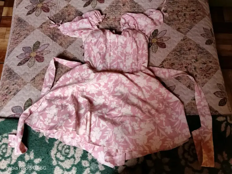 Vestido rosa con estampado floral para mujer - 3