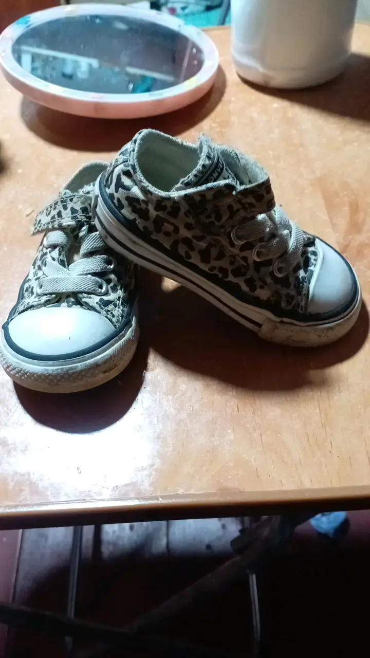 Zapatillas infantiles estampado animal print Converse - 2