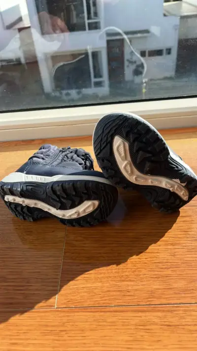 Botas de invierno para niño talla 24 - miniatura 2