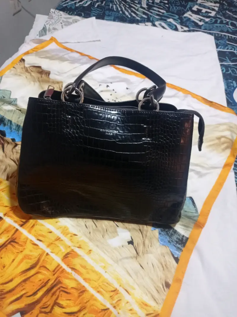 Set de Carteras y Monedero de Cuero Sintético - 3
