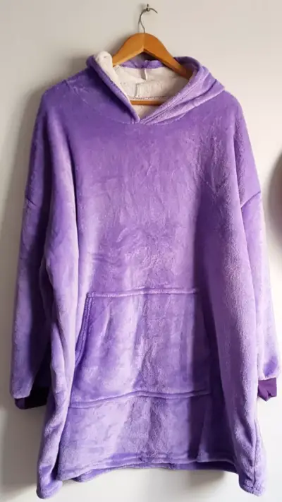 Polerón Oversize Morado con Capucha - miniatura 2
