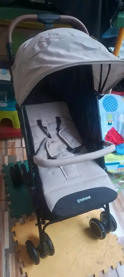 Coche de paseo Bebesit plegable beige - miniatura 1
