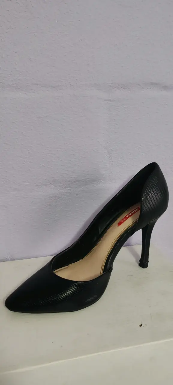 Zapato de Tacón Negro Elegante para Mujer - 4