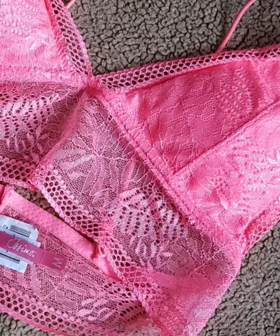 Bralette de encaje rosa talla M - miniatura 3