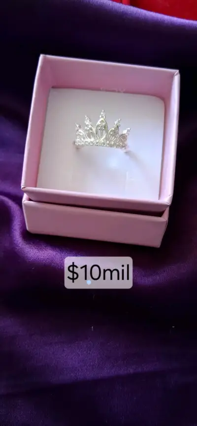 Anillo de plata con diseño de corona talla 13 - miniatura 2