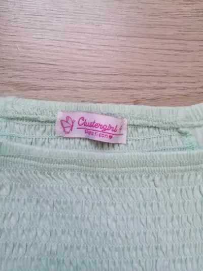 Polera verde claro para niña - miniatura 2