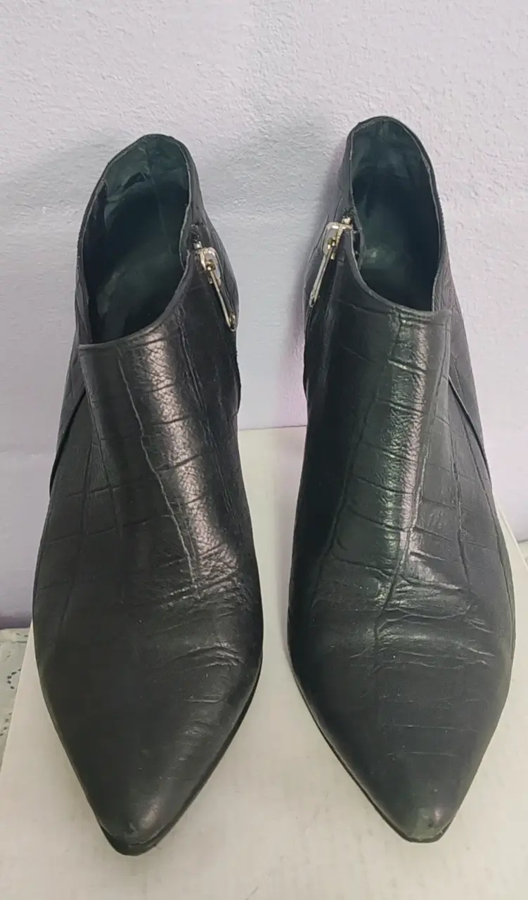 Botines de cuero negro con tacón alto - 3