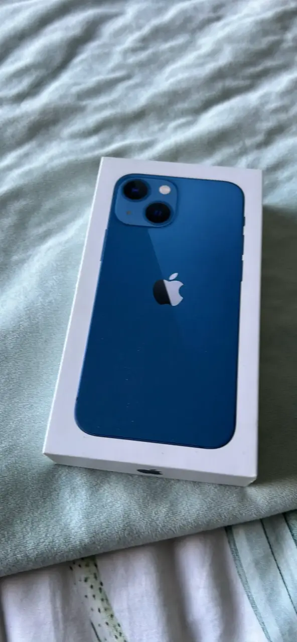 iPhone 13mini Azul en Buen Estado - 3