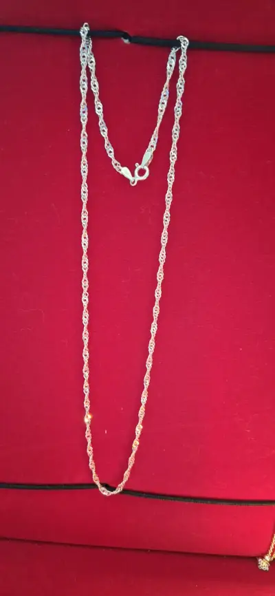 Cadena de plata trenzada elegante - miniatura 1