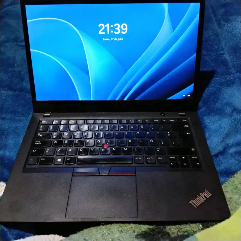 Laptop Lenovo ThinkPad T14 Gen 1 Intel Core i7 - 2