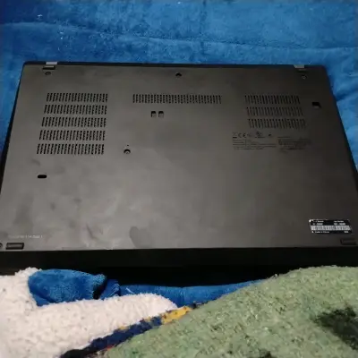 Laptop Lenovo ThinkPad T14 Gen 1 Intel Core i7 - miniatura 4