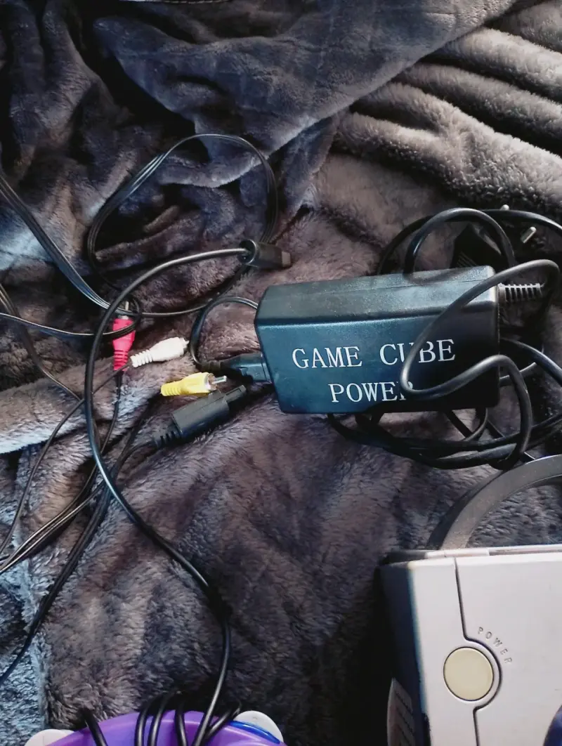 Nintendo GameCube desbloqueada edición Pokémon XD - 3