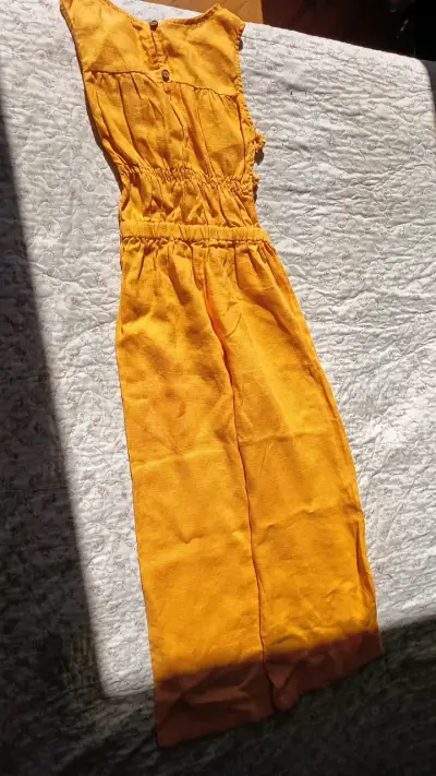 Enterito amarillo para niña talla 10 - miniatura 1