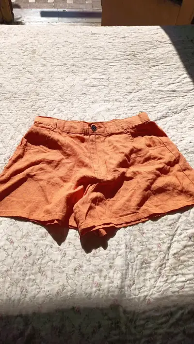 Shorts naranjas para niña talla 12 - miniatura 2