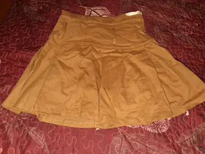 Falda acampanada marrón para mujer - miniatura 1