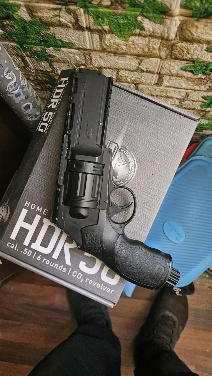 Revolver de CO2 HDR 50 para defensa personal - 2