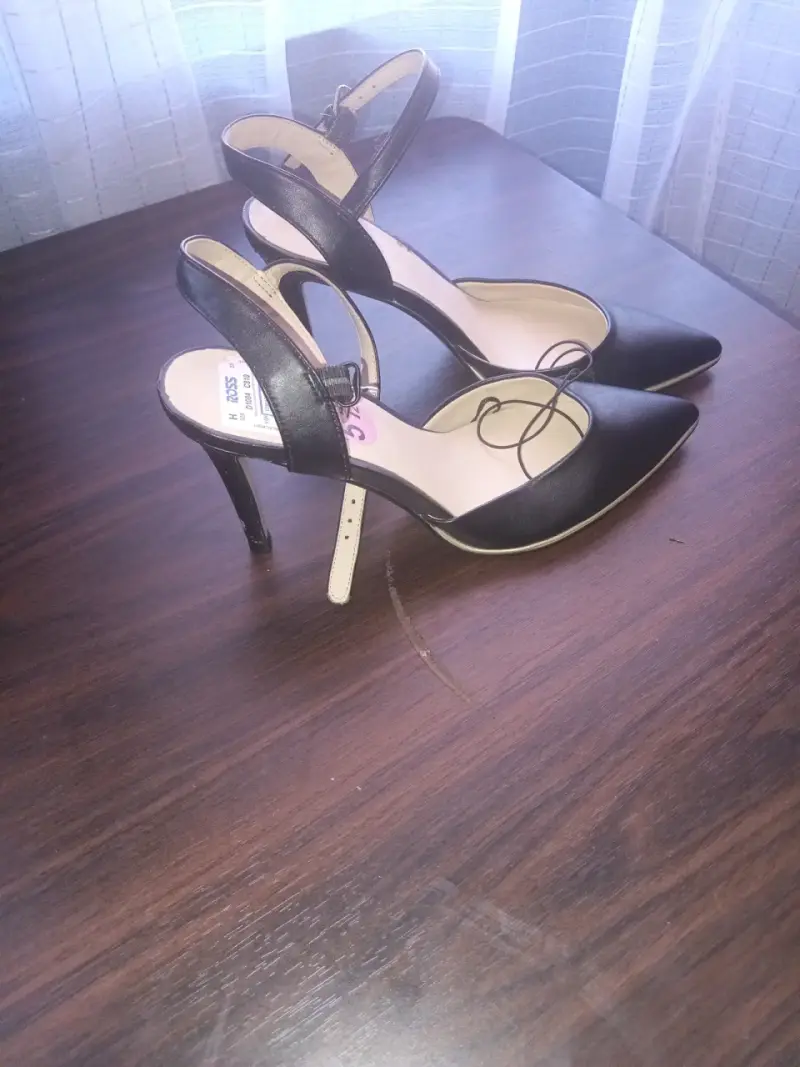Zapatos de Tacón Alto Negros varios numeros nuevos - 12