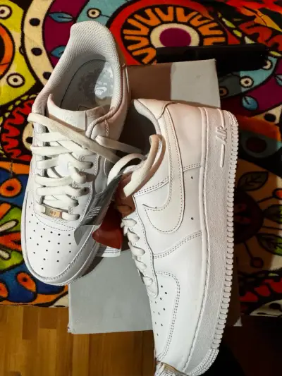 Zapatillas Nike Air Force 1 '07 Blancas Mujer - miniatura 1