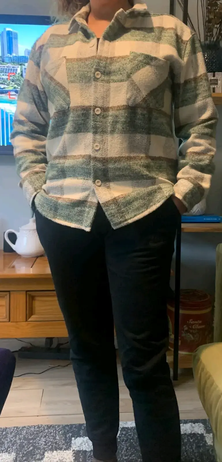 Camisa de franela a cuadros verde y beige para mujer - 2