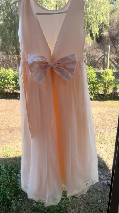 Vestido de fiesta para niña - miniatura 4