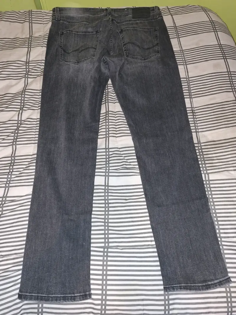 Jeans grises Jack & Jones para hombre - 4