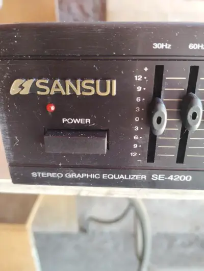 Ecualizador Gráfico Estéreo Sansui SE-4200 - miniatura 2