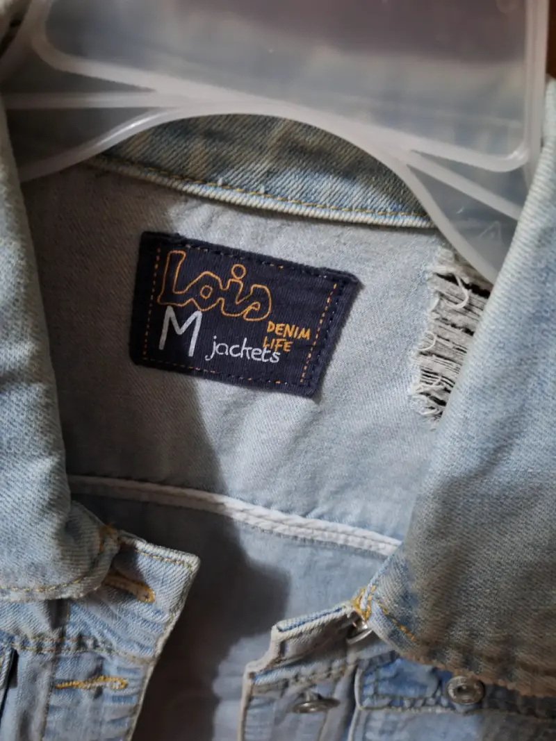 Chaqueta de mezclilla Lois desgastada para mujer - 2