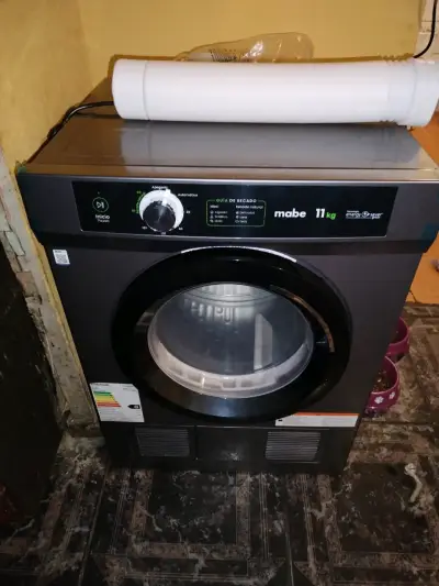 Secadora de ropa Mabe 11 kg en buen estado - miniatura 3
