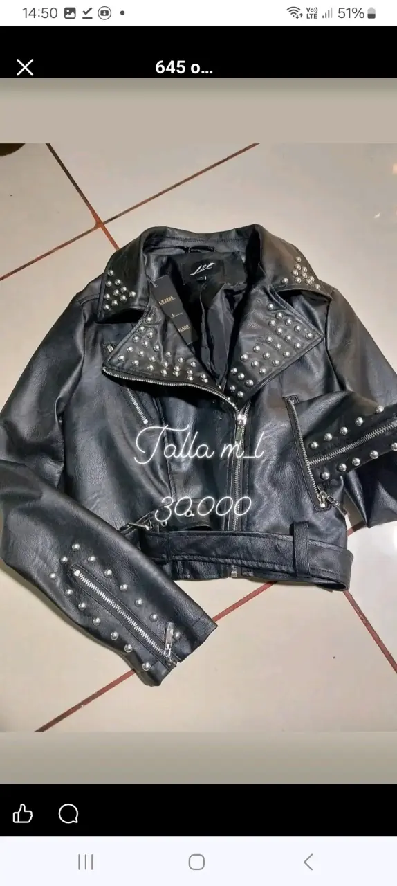 Chaqueta de cuero negra con tachas talla M-L
