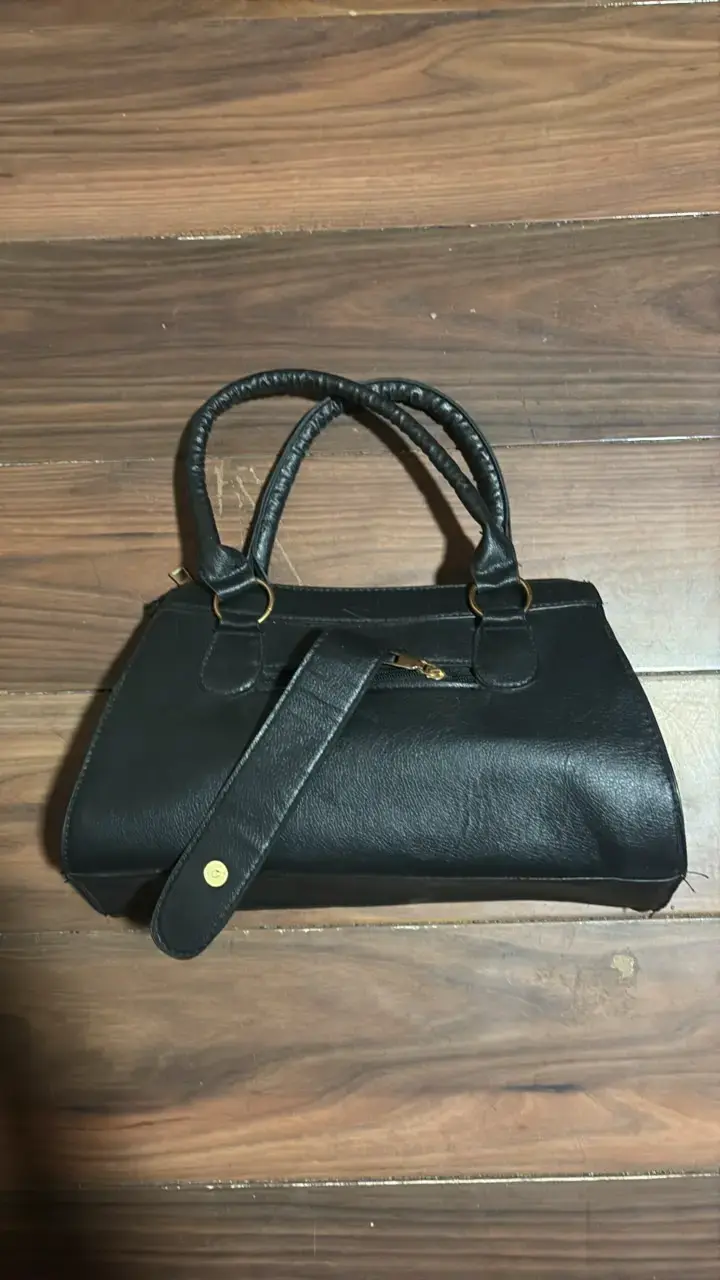 Cartera de cuero negra elegante - 2
